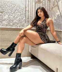 soniya-singh-khatri-height